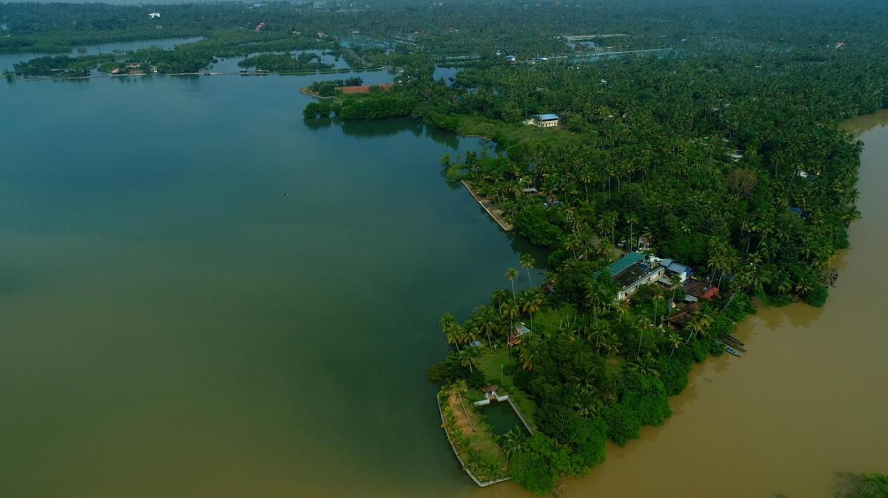 Lake N River Resort Munroe Island Mundrothuruth Εξωτερικό φωτογραφία